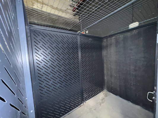 Фото: Кладовка рядом с лифтом test