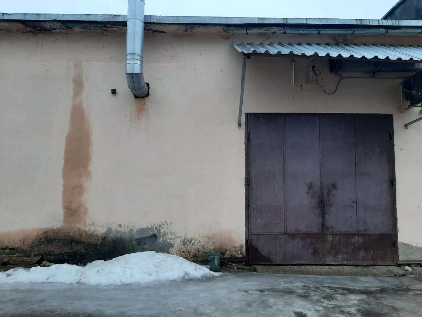 Сдам в аренду склад 290 м.кв.