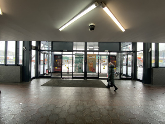 Фото: Аренда торгового помещения 71.1 test