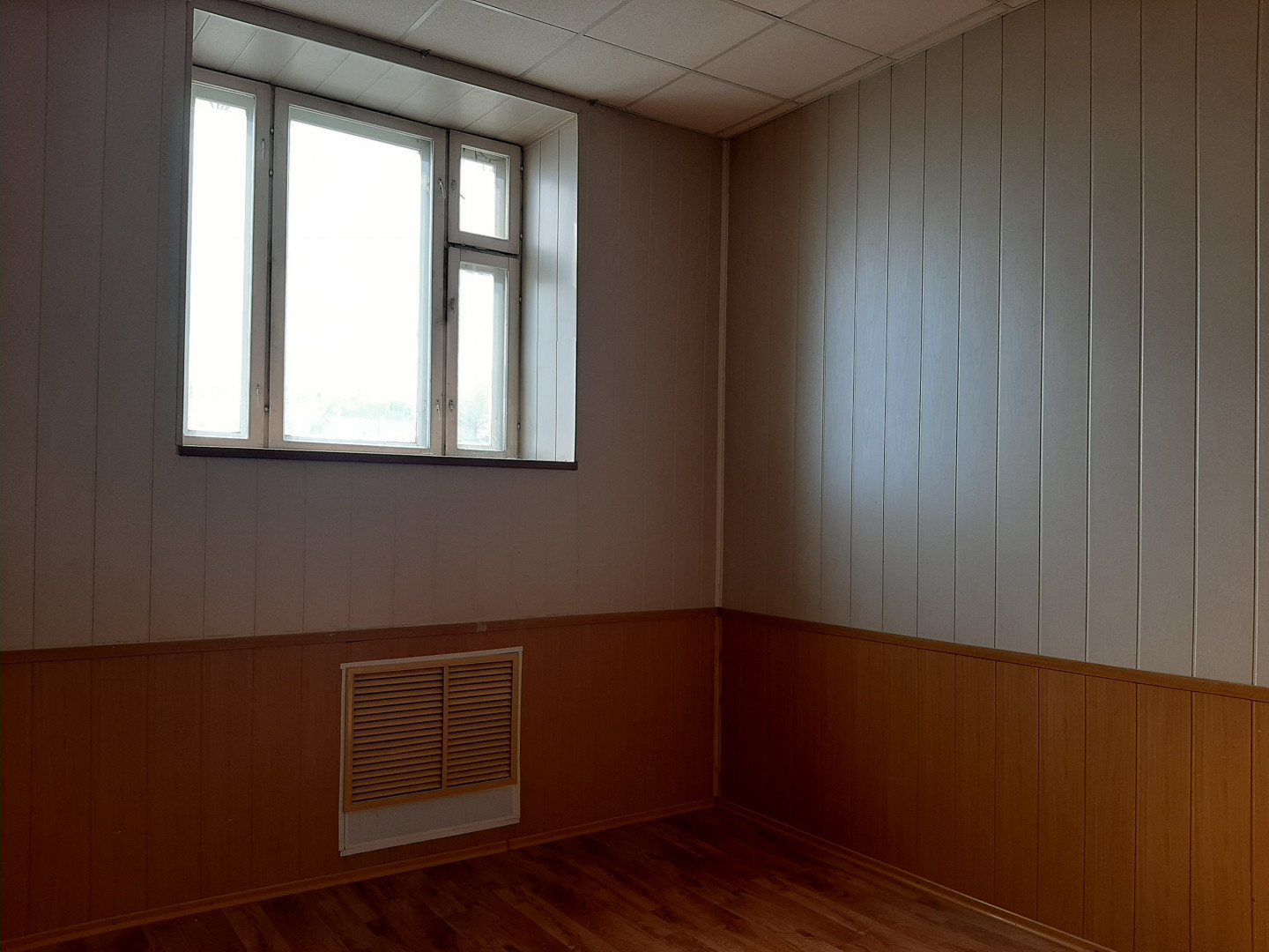 Сдам в аренду офис 113 м.кв.