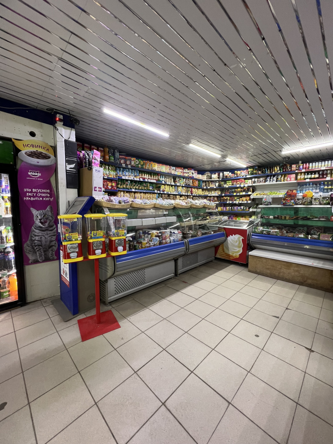 Продам магазин 65.8 м.кв.