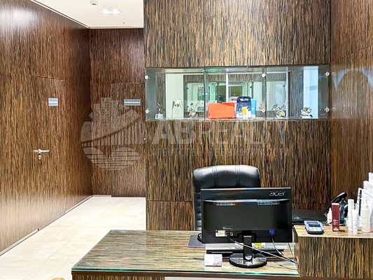 Фото: Действующая косметология на Новом Арбате! test