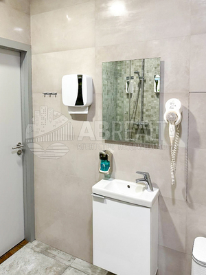 Фото: Продам салон красоты 136.2 м2, Новый Арбат ул, 32, Москва г test