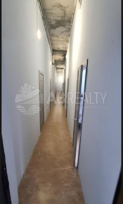 Фото: Здание со своей территорией! test