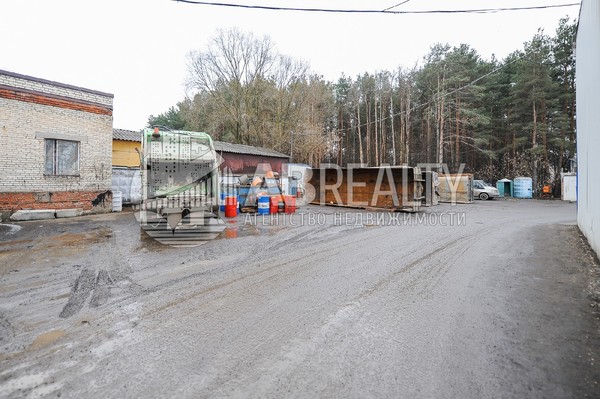 Фото: Своя территория со строениями в Щербинке! test