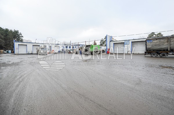 Фото: Своя территория со строениями в Щербинке! test