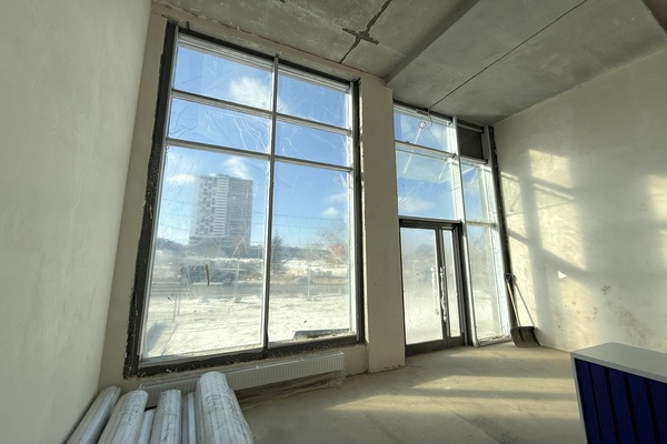 Фото: Продам торговое помещение 113 м2, Репина ул, 109, Екатеринбург г test