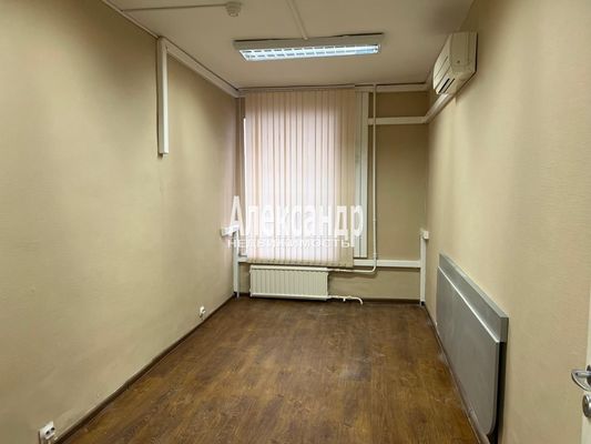 Фото: Коммерческое помещение в самом сердце Петербурга! test