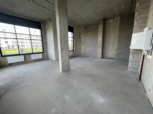 Фото: Угловое помещение, 4 окна!!! test