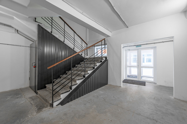 Фото: Сдам в аренду производственно-складскую площадь на Эльмаше test