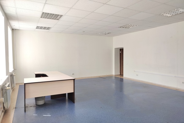 Фото: Сдам офисное помещение 40 м2, Труда пл, 10, Екатеринбург г test