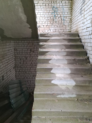 Фото: ПРОДАМ недостроенное здание. test