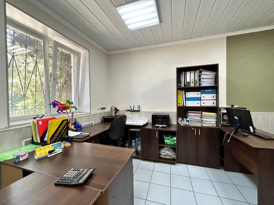 Фото: Продажа нежилого здания в Алуште! test