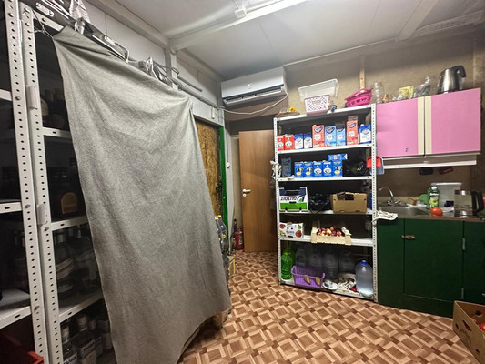 Фото: Магазин 70 м2 на участке 3 сотки test