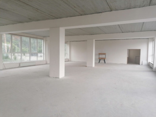 Фото: На трафике 300 м. первая линия test