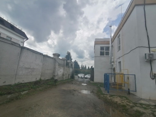 Фото: На трафике 300 м. первая линия test