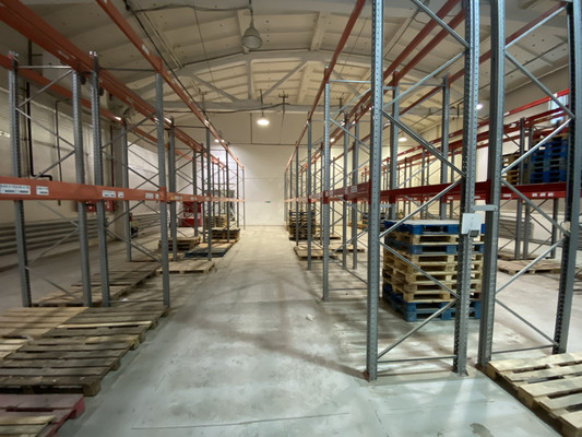 Фото: Сдается складское помещение test