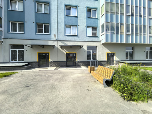 Фото: Сдам в аренду коммерческое помещение в ЖК Цветной город test