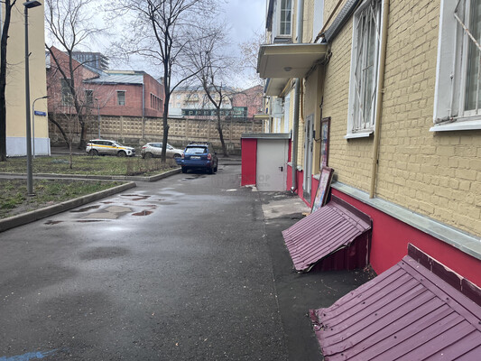 Фото: Сдам коммерческое помещение 130 м2, 1-й Басманный пер, 5/20с1, Москва г test