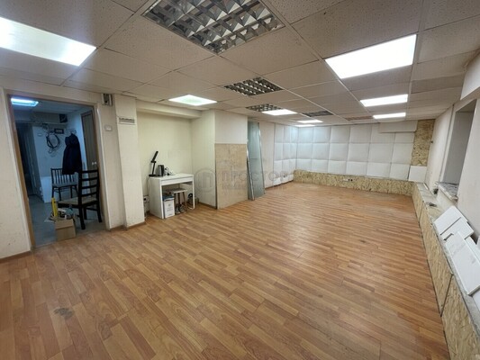 Фото: Продам коммерческое помещение 40 м2, Куусинена ул, 17к3, Москва г test