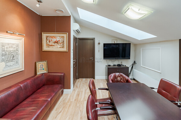 Фото: Продам коммерческое помещение 847.1 м2, Ленинская Слобода ул, 19с3, Москва г test