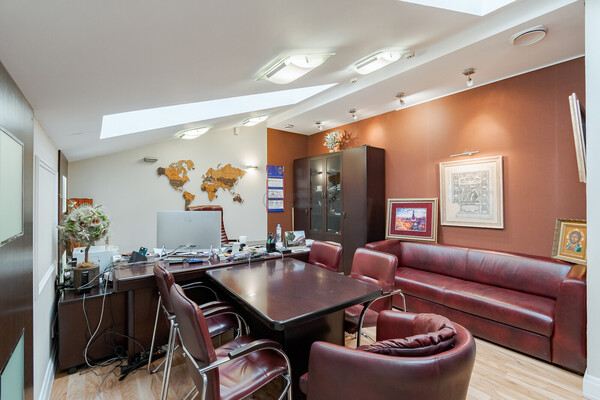 Фото: Продам коммерческое помещение 847.1 м2, Ленинская Слобода ул, 19с3, Москва г test