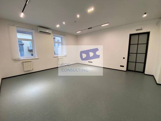 Фото: Пространство с мокрой точкой 55,4 кв.м. в модном кластере на ул.Б.Садовая test