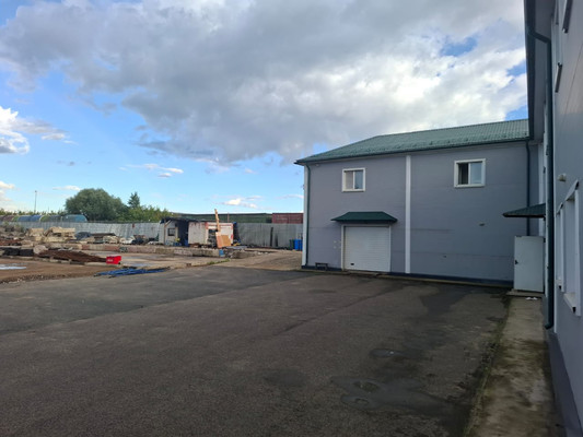 Фото: Здание 700 кв.м на участке 13сот. test