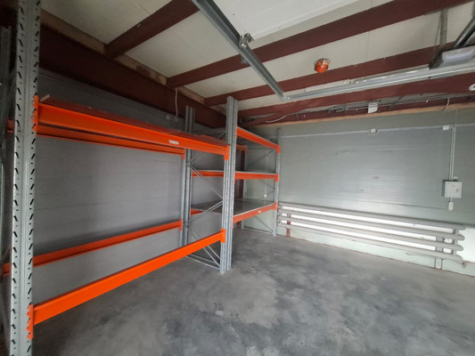 Фото: Здание 700 кв.м на участке 13сот. test