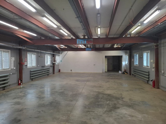 Фото: Здание 700 кв.м на участке 13сот. test