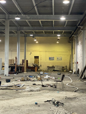 Фото: Склад в центре рядом с трассой test