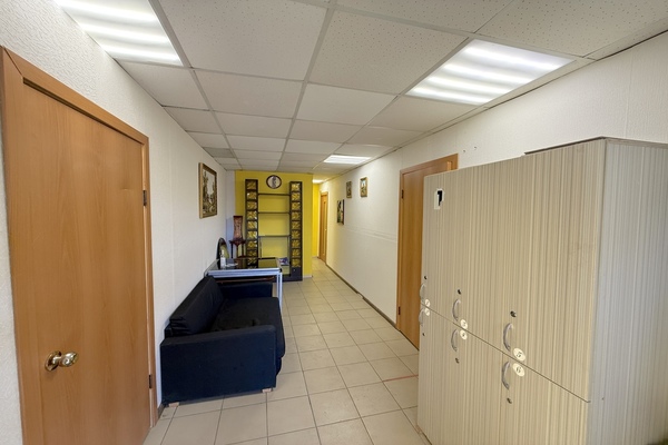 Фото: Сдам коммерческое помещение 116.4 м2, Отдыха ул, 3а, Екатеринбург г test