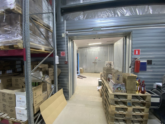 Фото: Сдается складское помещение test