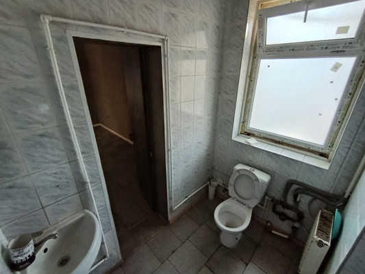 Фото: Торговая площадь 101 кв.м. test