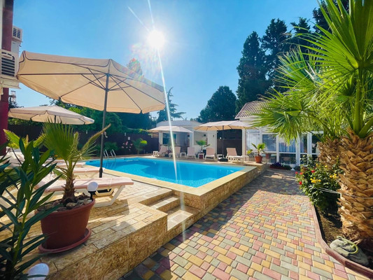 Фото: Гостиница на берегу моря. test