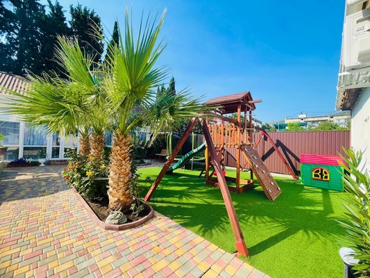 Фото: Гостиница на берегу моря. test