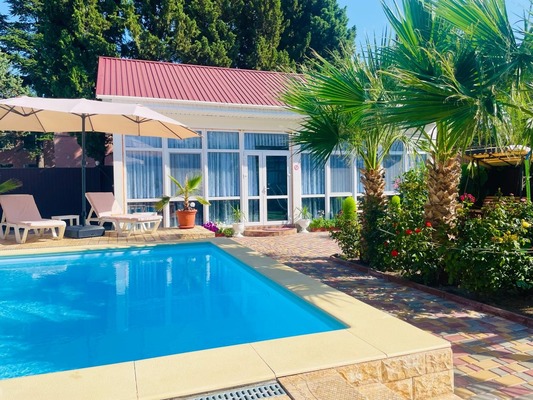 Фото: Гостиница на берегу моря. test