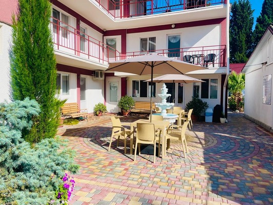 Фото: Гостиница на берегу моря. test