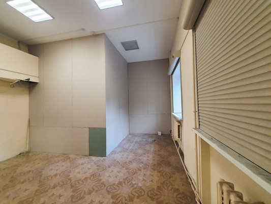 Фото: Помещение с витринами test