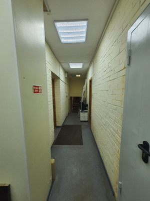 Фото: Помещение с витринами test