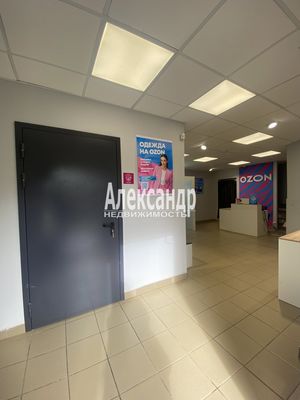 Фото: Аренда торгового помещения рядом с OZON test