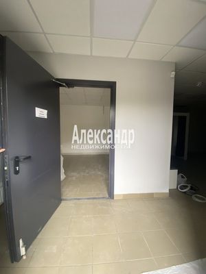 Фото: Аренда торгового помещения рядом с OZON test