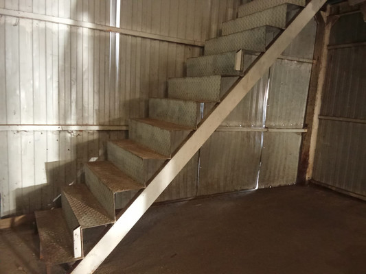 Фото: Помещение ангарного типа, 125м2 test