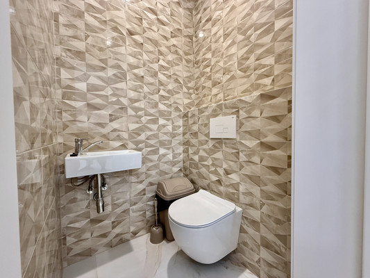 Фото: Дом под бизнес в Симферополе! test