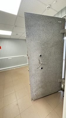 Фото: Фасадного помещения на трафике! test