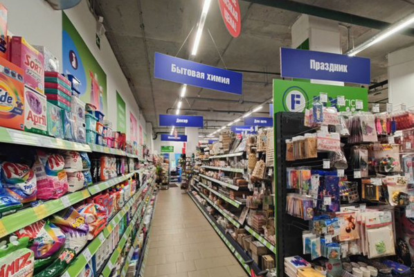 Фото: Торговая площадь, 240 кв.м. test