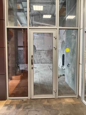 Фото: В аренду помпщение свободного назначения - 85,3 м2. test