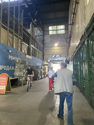 Фото: Склад в центре рядом с трассой test