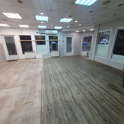 Фото: Отдельностоящее здан, трафик 51м2 test