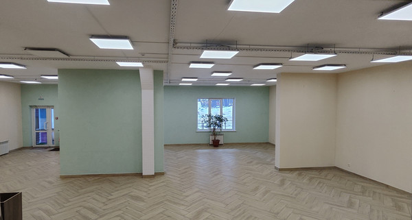 Фото: Сдаю торговое 213 кв.м. 1-я линия test